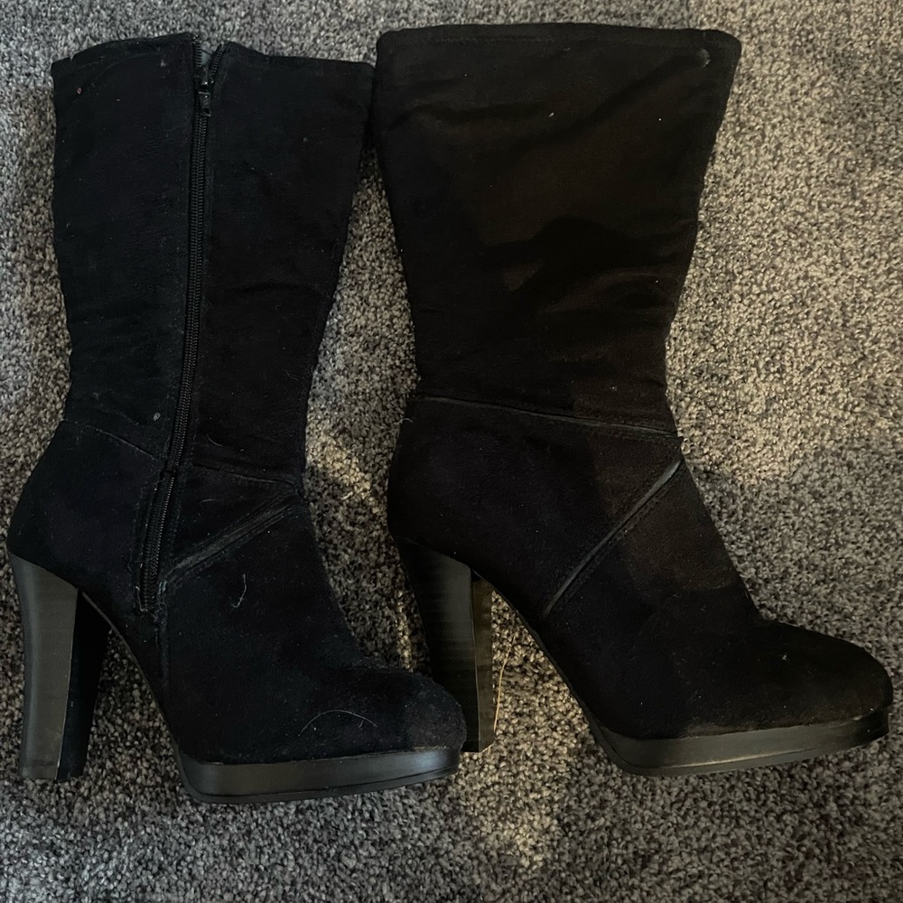 Mid Calf Black Heeled Boots